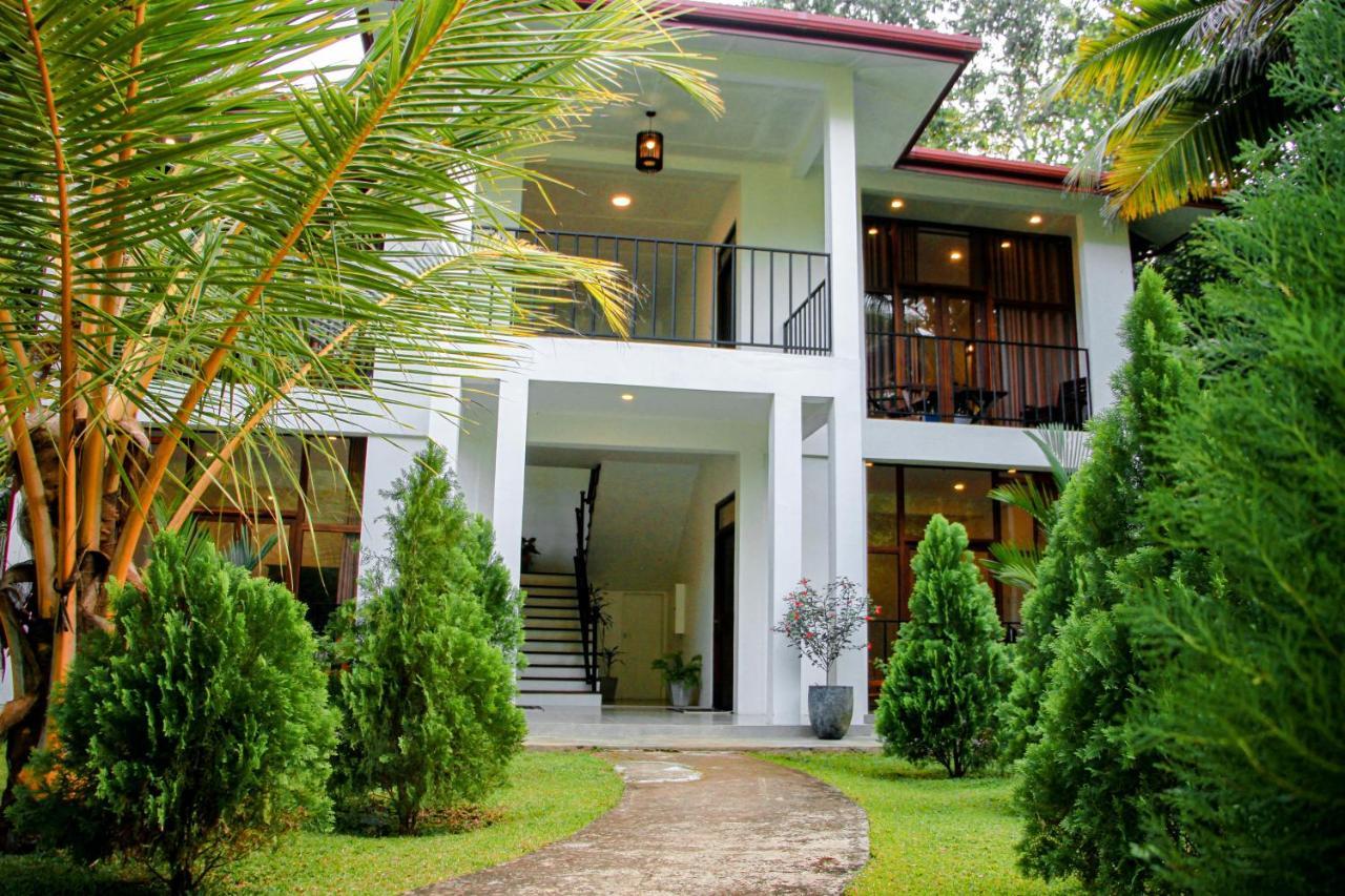 Manike Lodge Habarana Exterior photo